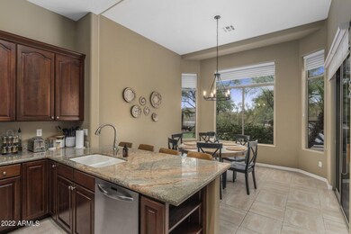 Eat-In Kitchen
