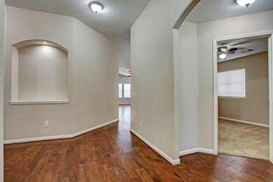 2807 Wild Oak Park Dr, Conroe, TX 77385 - photo 3