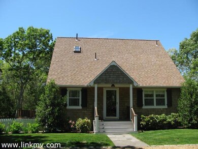 6 Forest Circle, Edgartown