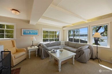 8431 85th Ave SE, Mercer Island, WA 98040 - photo 2