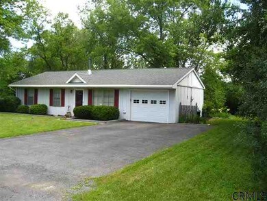 4 Thatcher Dr, Altamont, NY 12009 - photo 5