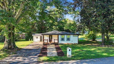 172 Jasper St, Fairmount, GA 30139 - photo 2