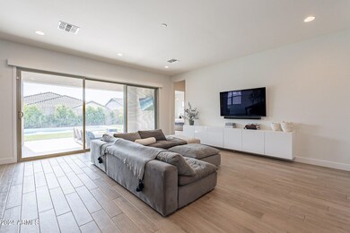 7-web-or-mls-Zephyr-7