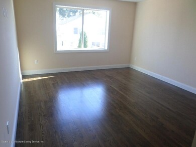 205 Sand Ln, Staten Island, NY 10305 - photo 6