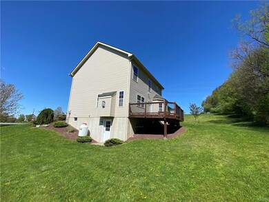 2760 Maefield Rd, Bath, PA 18014 - photo 5