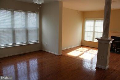 45563 Whitcomb Square, Sterling, VA 20166 - photo 5