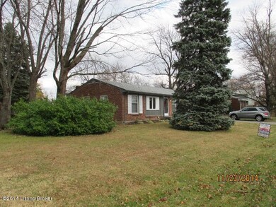 9301 Hudson Ln, Louisville, KY 40291 - photo 4