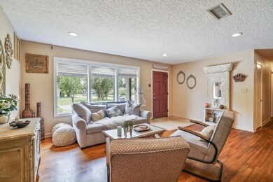 616 Monte Carlo Rd, Jacksonville, FL 32216 - photo 2