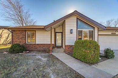 8309 E Chalet Dr, Wichita, KS 67207 - photo 4