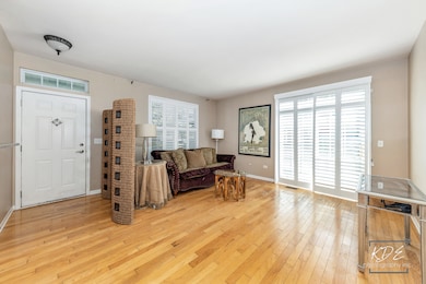 1022 Neudearborn Ln unit 19-1022, Naperville, IL 60563 - photo 3