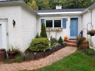 144 Bailey Rd, Holden, MA 01520 - photo 2