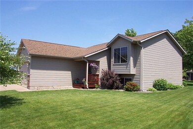 Tasteful perimeter landscaping! Maintenance free v