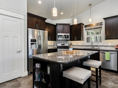 16423 N Golfview Ct, Nampa, ID 83687 - photo 6