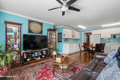 8442 Louise St, Biloxi, MS 39532 - photo 7