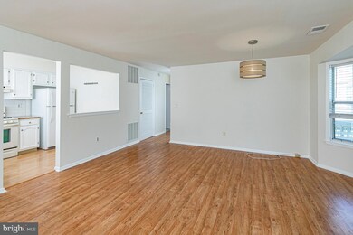 108 Wrangel Ct unit 8, Princeton, NJ 08540 - photo 6