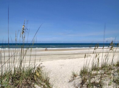 1/2 block to paradise