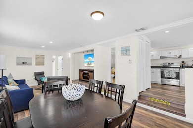 27 Riviera Dr-Big Coppitt 33040