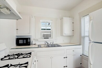 1206 Melwood St, Houston, TX 77009 - photo 4