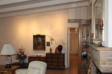 ILiving Room