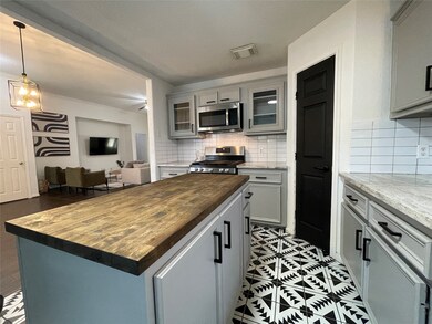 6526 Paris St, Houston, TX 77021 - photo 7