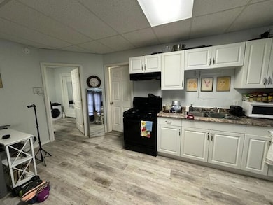 46 Cedar St, Dover-Foxcroft, ME 04426 - photo 6