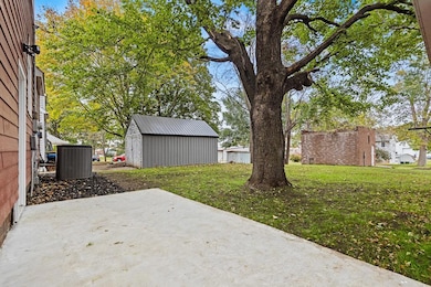 218 N Sherwood St, Ivanhoe, MN 56142 - photo 5