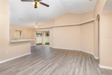 624 Nicholson Dr unit 237, Davenport, FL 33837 - photo 4