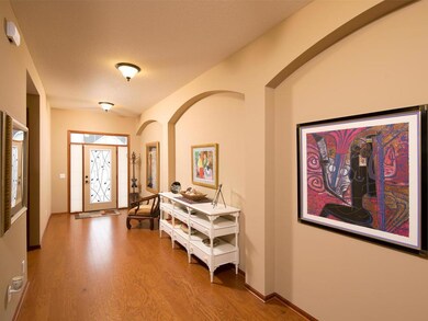 Large Open and Inviting Foyer.