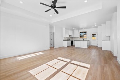 190 N Eagle Mountain St, Prairie Grove, AR 72753 - photo 3