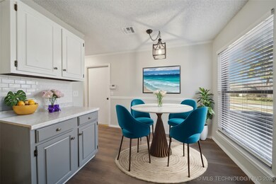 Breakfast Nook
