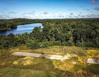 22 Meadow Ln, Southborough, MA 01772 - photo 5