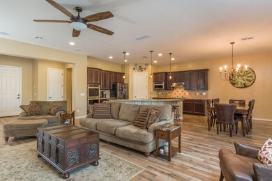 4) GREAT ROOM TO KITCHEN