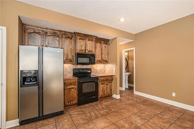 15802 W 61st Terrace, Shawnee, KS 66217 - photo 7