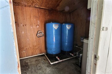 18126 Clarence Ave, Stanwood, WA 98292 - photo 2