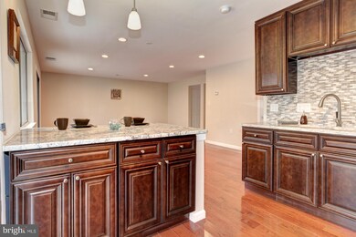 10948 Trotting Ridge Way, Columbia, MD 21044 - photo 5