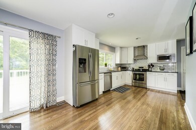 2411 Jennifer Ct, Clarksburg, MD 20871 - photo 5