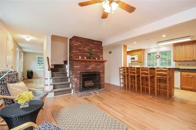 Dining Room/Kitchen