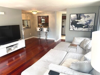 1 Old Meetinghouse Green, Norton, MA 02766 - photo 3