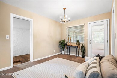 2581 Hirsch Ave, Jacksonville, FL 32216 - photo 7