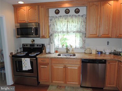 4506 Shady Dr, Wilmington, DE 19808 - photo 5