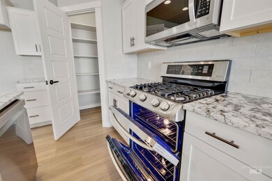 8528 E Drover Loop, Nampa, ID 83687 - photo 4