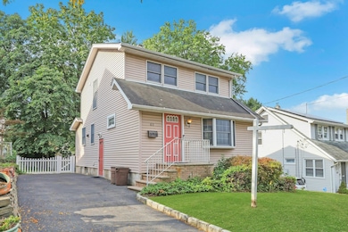 60 Chestnut Ave, Bogota, NJ 07603 - photo 2