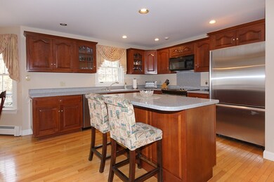 33 Willow Brook Rd, Holden, MA 01520 - photo 4