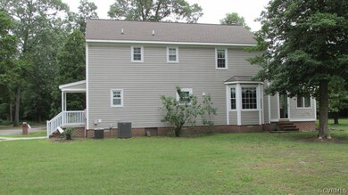 8020 Cloverhill Ln, Prince George, VA 23875 - photo 2