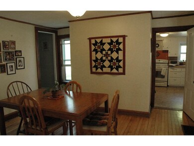 126 West St, Brattleboro, VT 05301 - photo 7