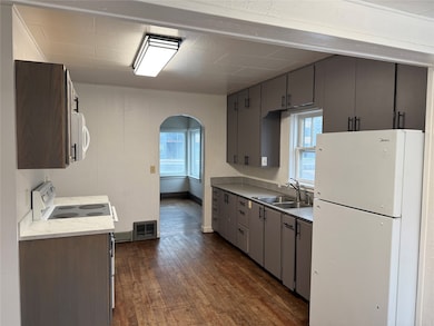 1086 N Meridian Rd, Kalispell, MT 59901 - photo 2