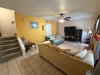 2110 Wilcrest Dr unit 101, Houston, TX 77042 - photo 6