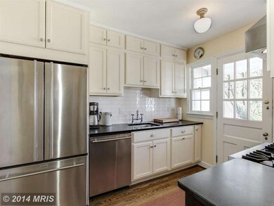 7710 Curtis St, Chevy Chase, MD 20815 - photo 7