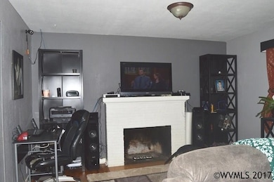 909 Plymouth Dr NE, Keizer, OR 97303 - photo 5