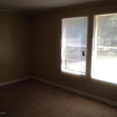 BEDROOM MIDDLE N 8 16